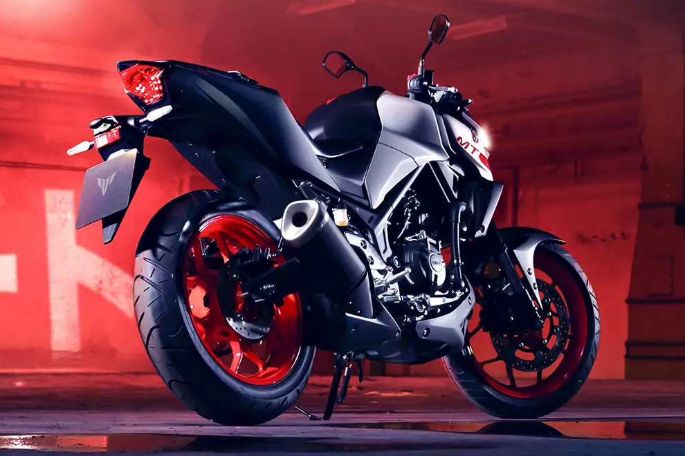 Yamaha MT-03